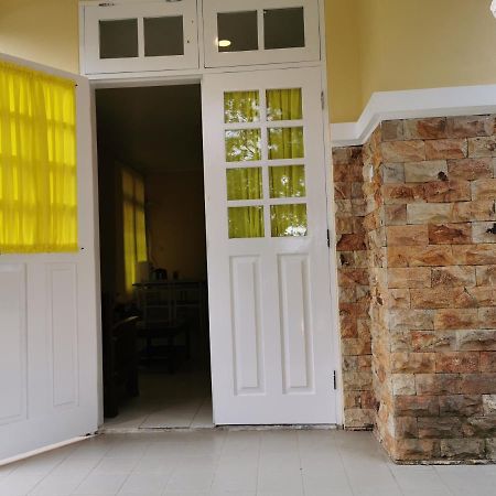 Villa Kota Bunga Cipanas 3 Kamar Baru Renovasi Full Wifi Cikundul Eksteriør billede