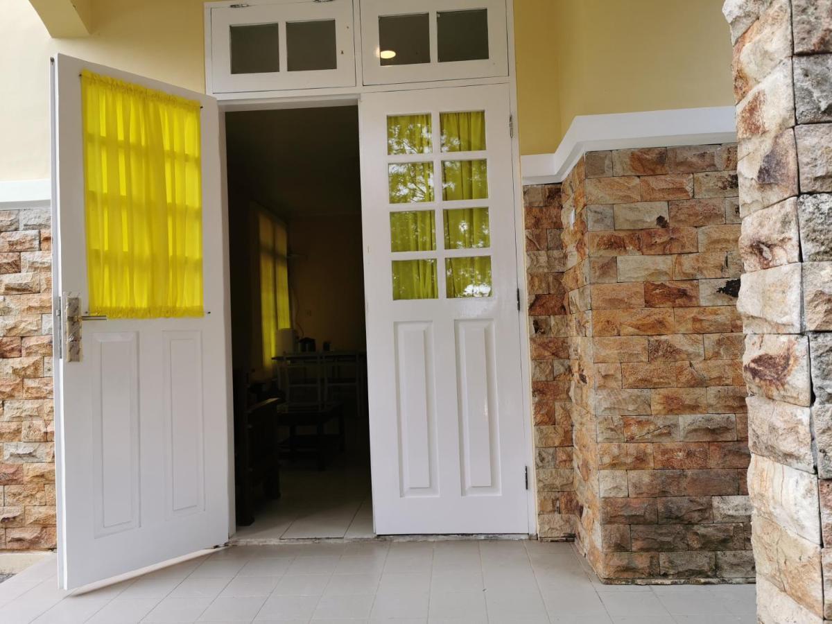 Villa Kota Bunga Cipanas 3 Kamar Baru Renovasi Full Wifi Cikundul Eksteriør billede